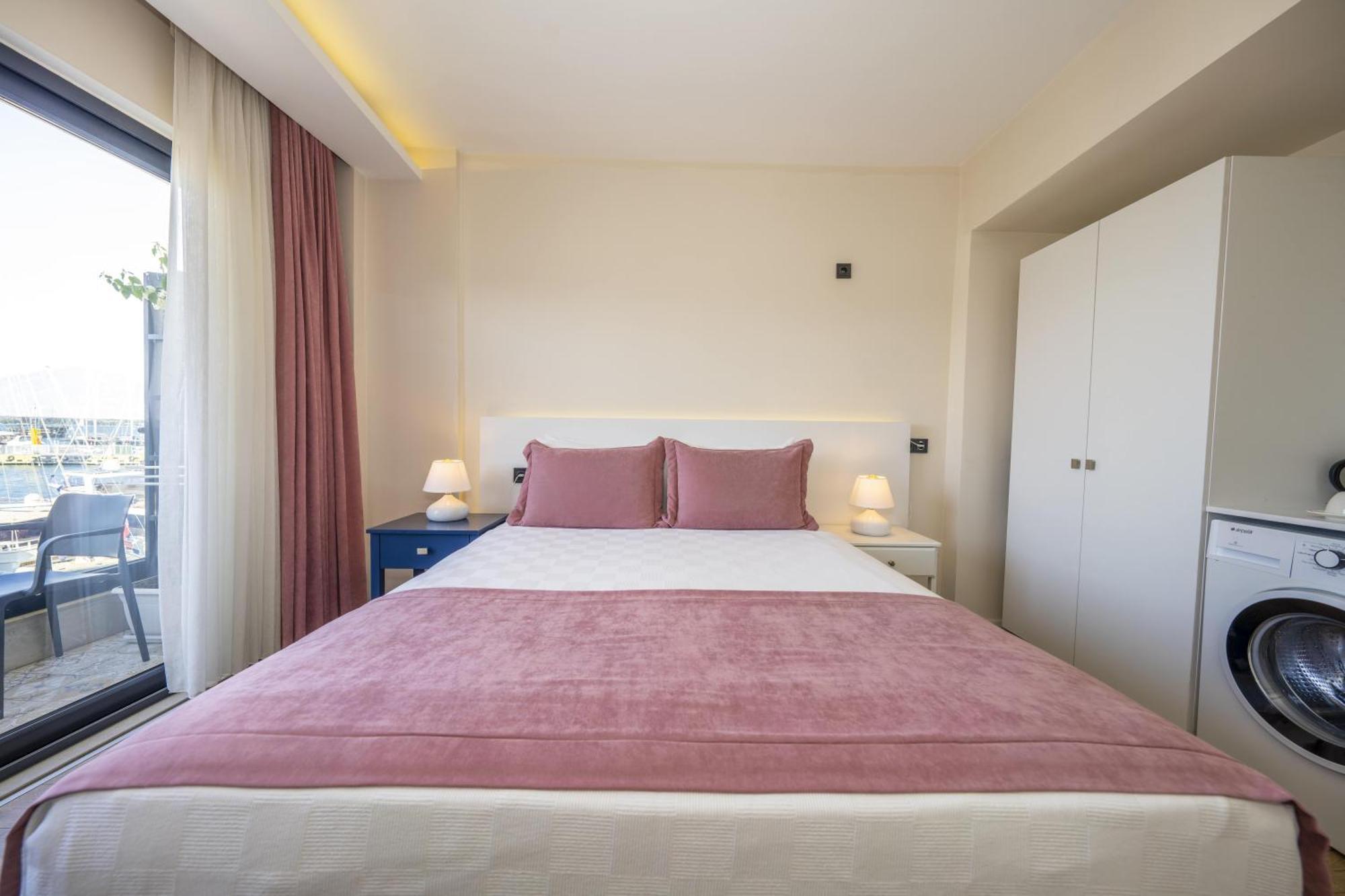 Ece Marina Suites Fethiye Ngoại thất bức ảnh