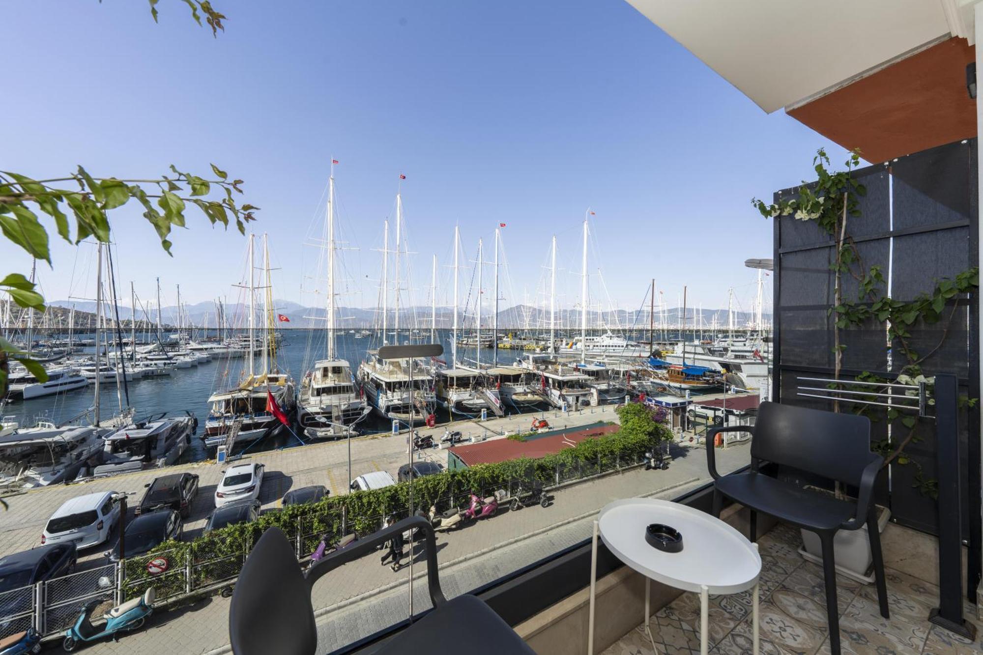 Ece Marina Suites Fethiye Ngoại thất bức ảnh